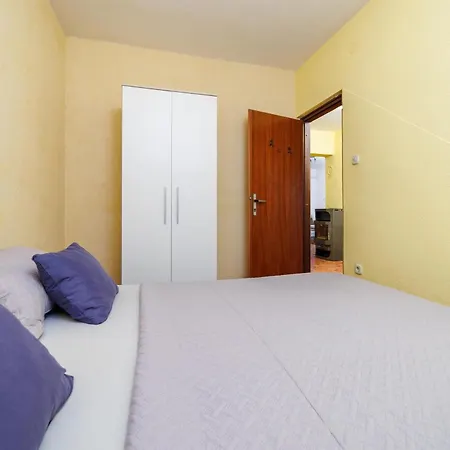 Buneta Apartment *