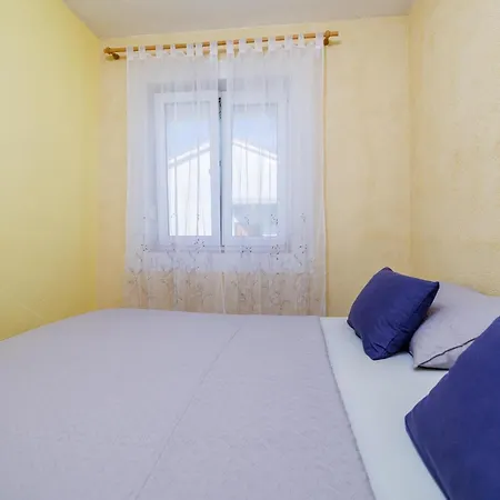 Apartment Buneta