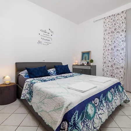 Buneta Apartment *