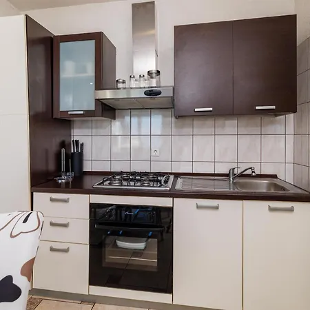 Apartment Buneta